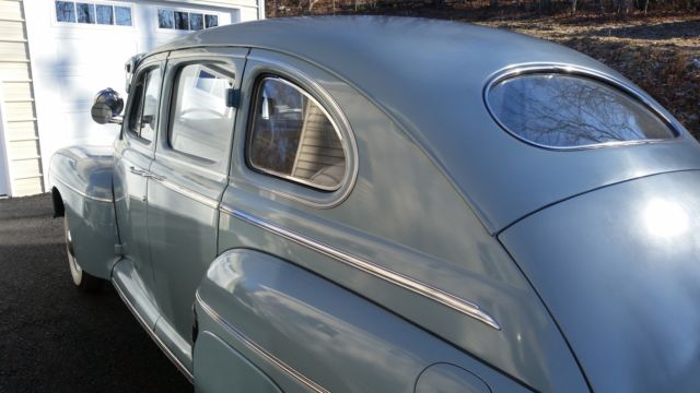 1946 ford model 69a super deluxe fordor sedan flat head v8 light moonstone gray