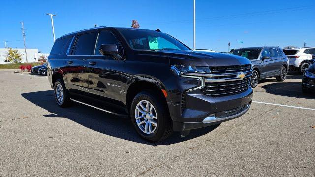 2023 chevrolet suburban lt