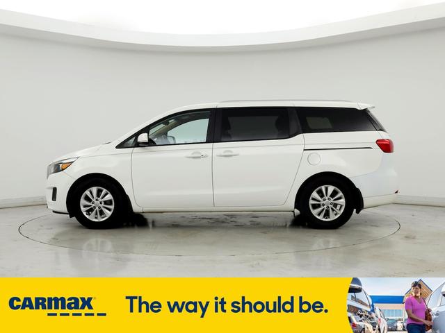 2017 kia sedona lx