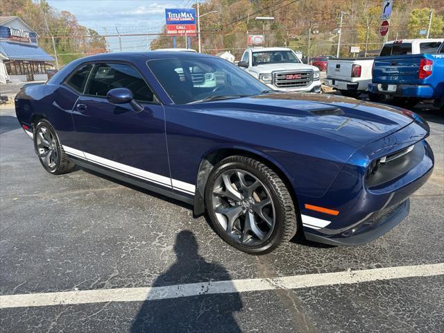 2017 dodge challenger