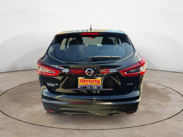 2021 nissan rogue sport s