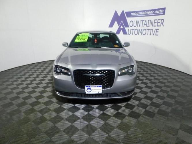 2018 chrysler 300 s awd s 4dr sedan for sale in beckley, west virginia