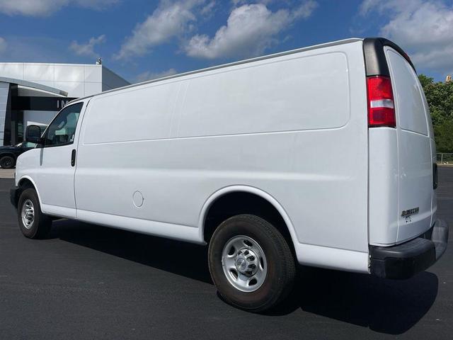 2023 chevrolet express 2500 work van