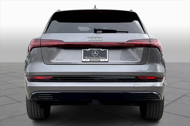 2021 audi e-tron premium plus