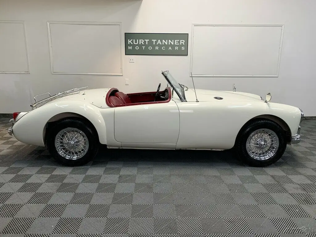 1957 mga 1500 roadster. chrome wire wheels. lovely ground-up restoration