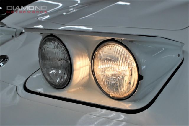 1976 chevrolet corvette stingray 23144 miles white coupe v8 350 l48 auto