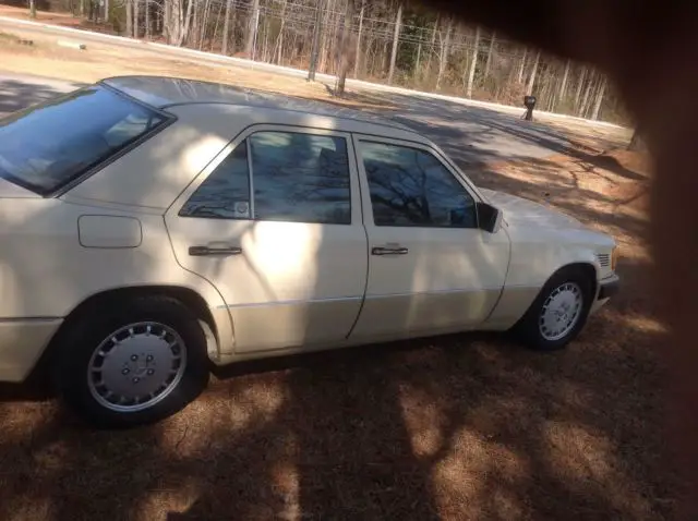 1990 mercedes benz 300 d 2.5 ( 5 cylinder )