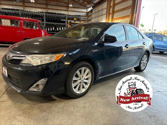 2012 toyota camry hybrid xle