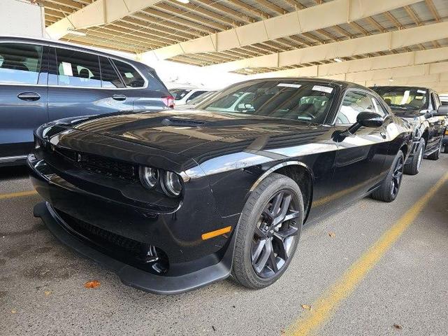 2021 dodge challenger sxt