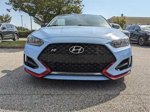 2019 hyundai veloster in canton, michigan