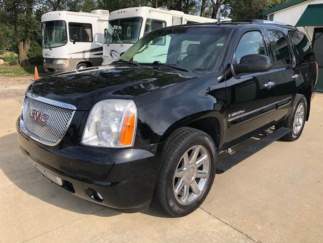 used 2008 gmc yukon awd denali meriden, ks 66512 for sale in meriden, kansas