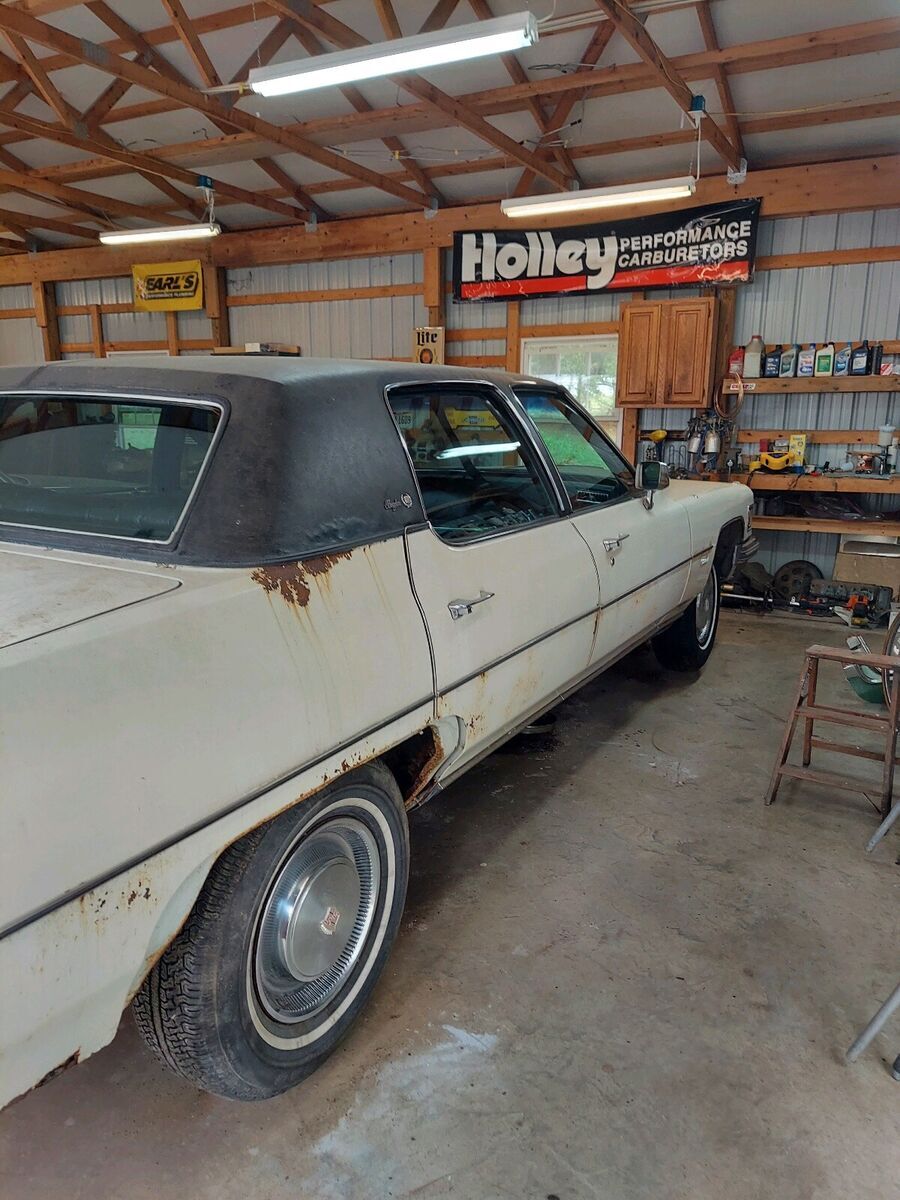 1975 cadillac fleetwood sedan white rwd automatic brougham