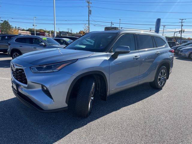 2021 toyota highlander hybrid xle