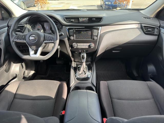 2020 nissan rogue sport s