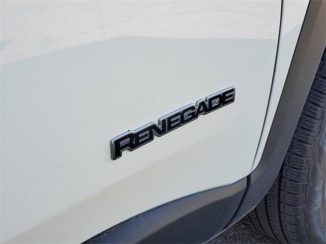 2023 jeep renegade latitude