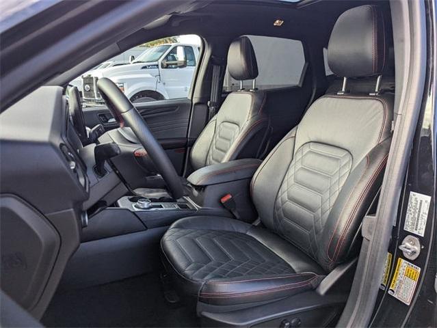2023 ford escape st-line elite