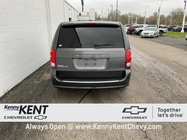 2019 dodge grand caravan se