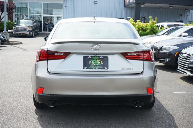 2015 lexus is 250 base