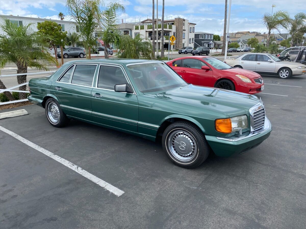1986 mercedes-benz 420sel 4 door sedan