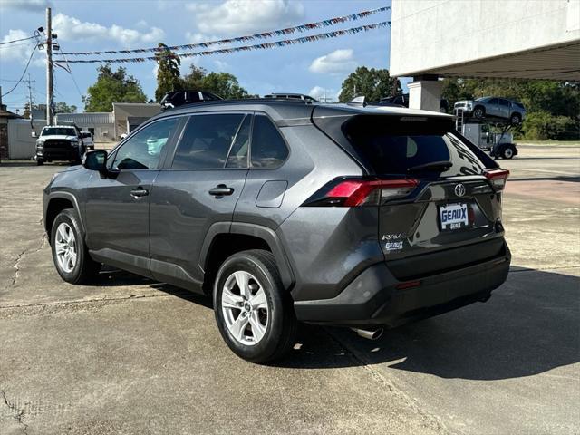 2019 toyota rav4 xle
