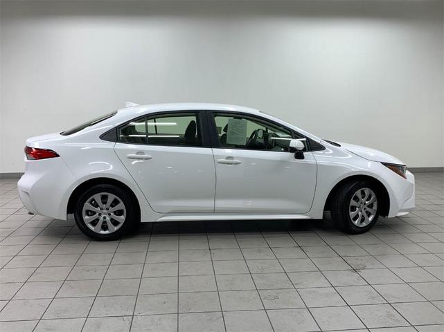 2020 toyota corolla le