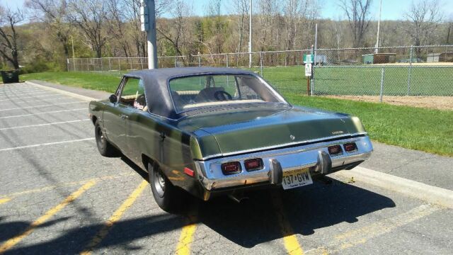 dodge dart swinger with vinyl top. daily driver