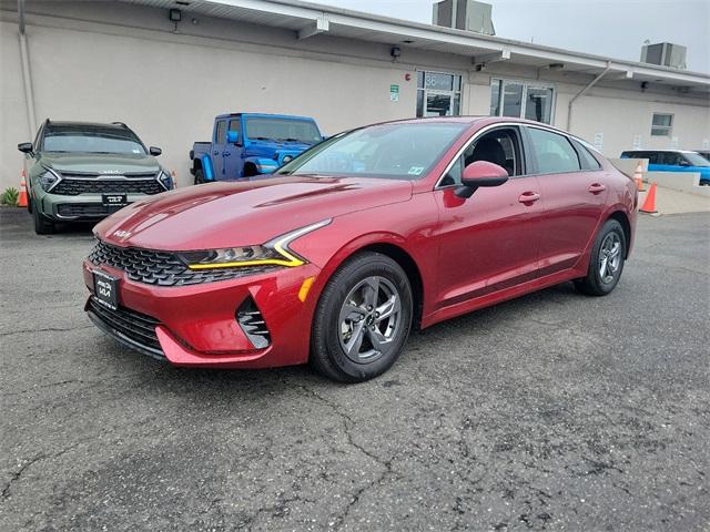 2024 kia k5 lxs