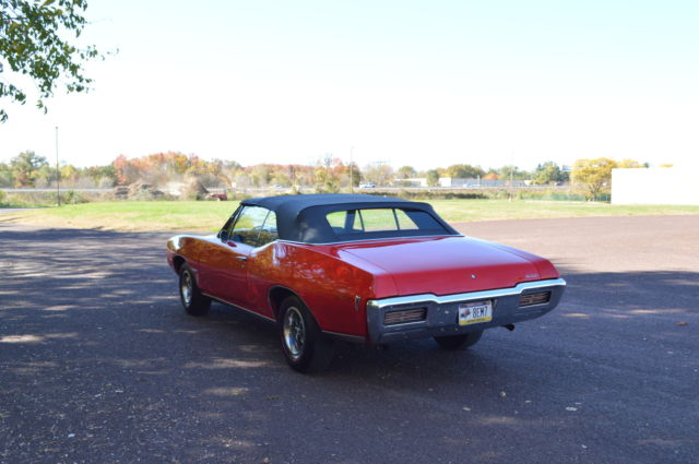 pontiac gto convertible automatic, beautiful car, older frame off no reserve