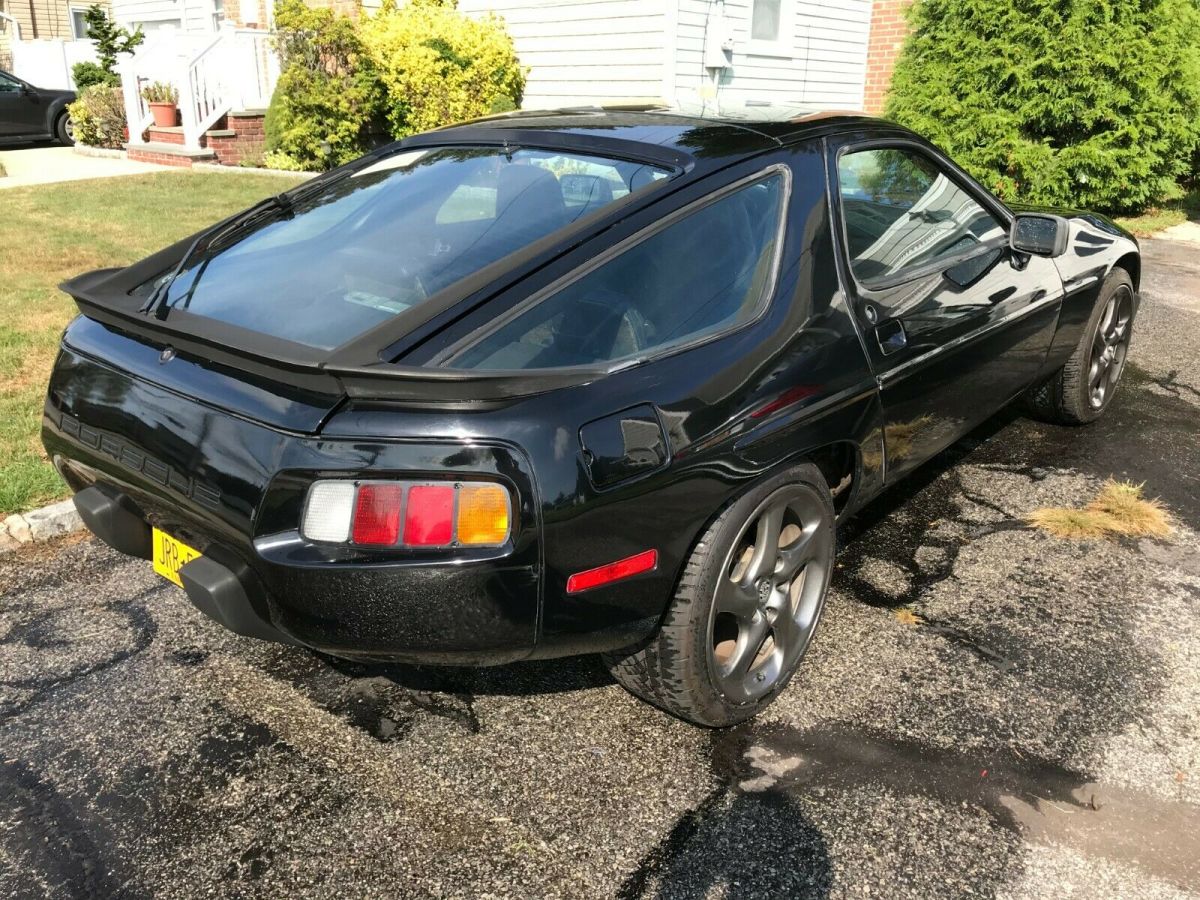 1985 porsche 928 s. runs and drives fantastic
