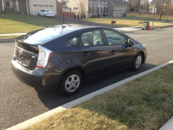 2010 toyota prius in greenwich, oh