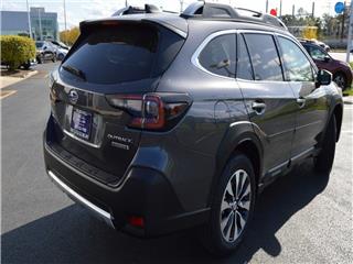 2025 Subaru Outback touring