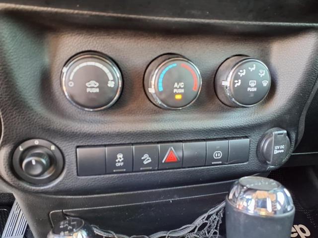 2011 jeep wrangler unlimited sahara