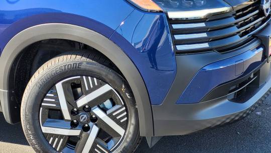 2025 Nissan Kicks