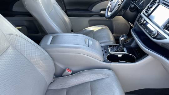 2018 Toyota Highlander