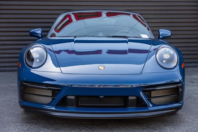 2023 porsche 911 carrera gts