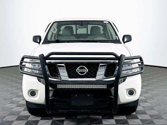 2021 nissan frontier sv