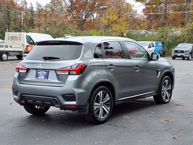 2022 mitsubishi outlander sport se