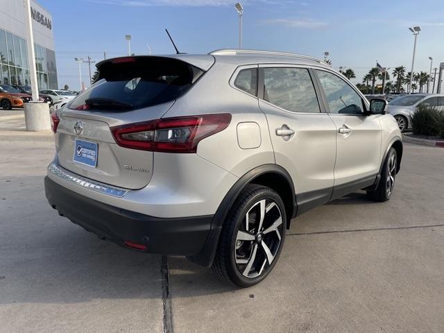 2022 nissan rogue sport sl