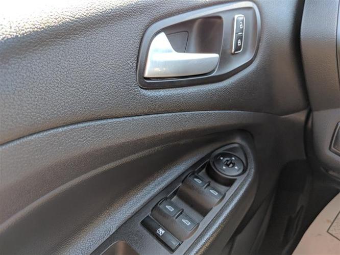 used 2014 ford escape 4wd se webster, sd 57274 for sale in holmquist, south dakota