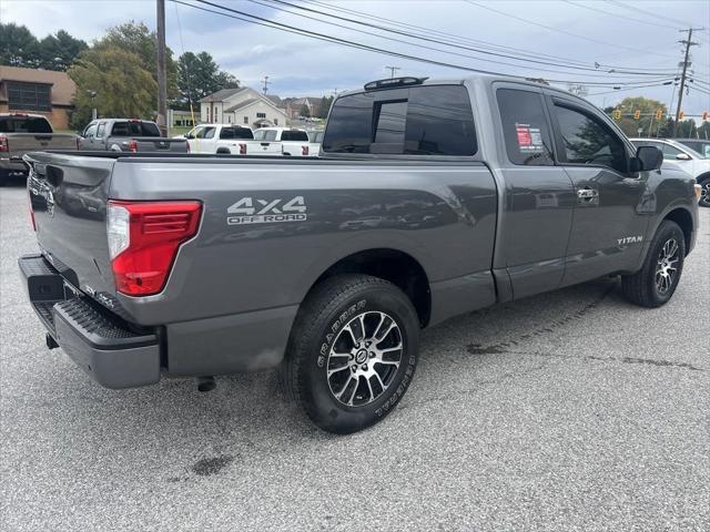 2021 nissan titan sv