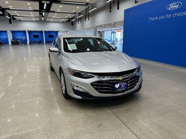 2019 chevrolet malibu lt w/1lt in hadar, nebraska