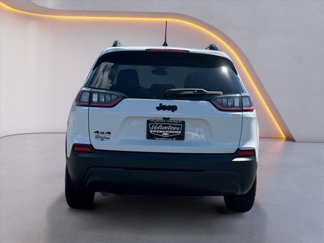 2023 jeep cherokee altitude