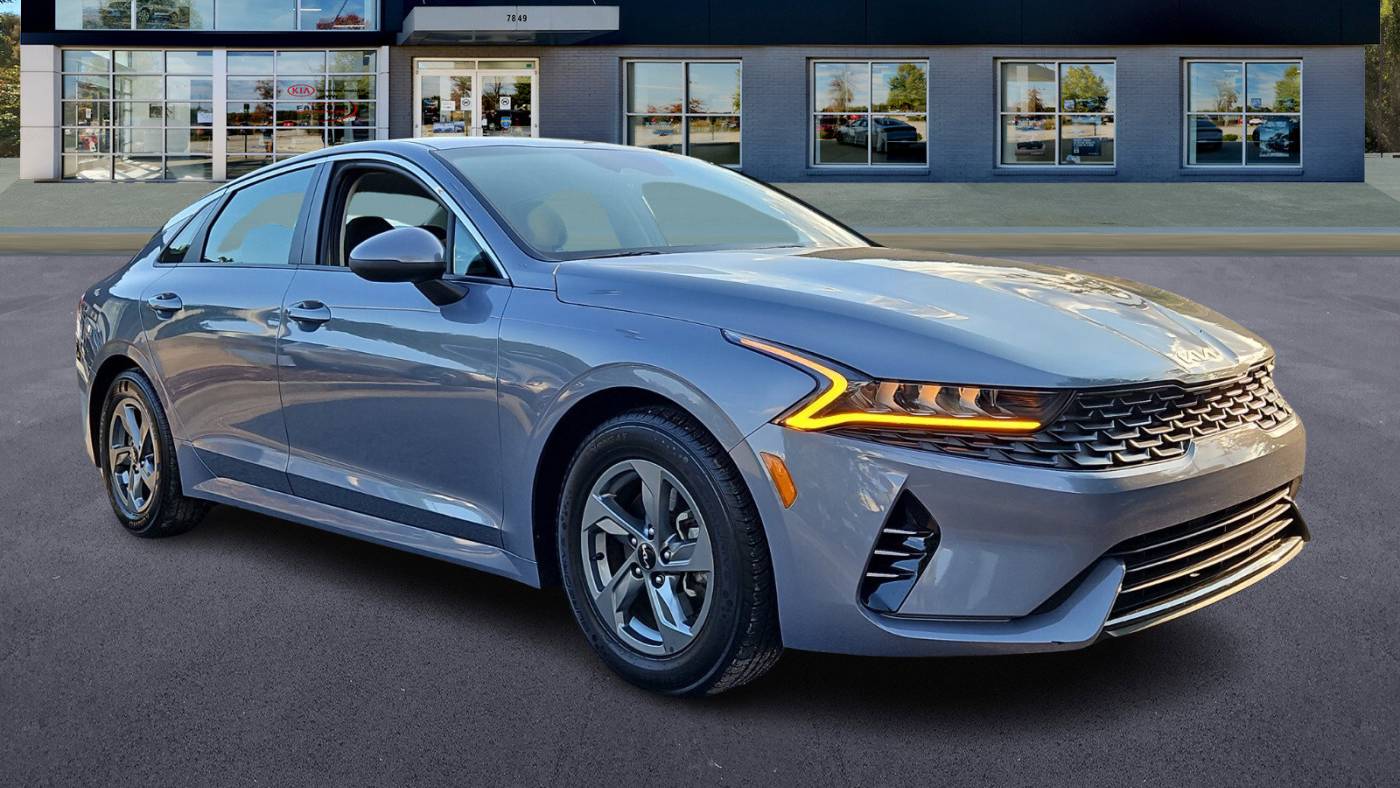 2022 kia k5 lxs