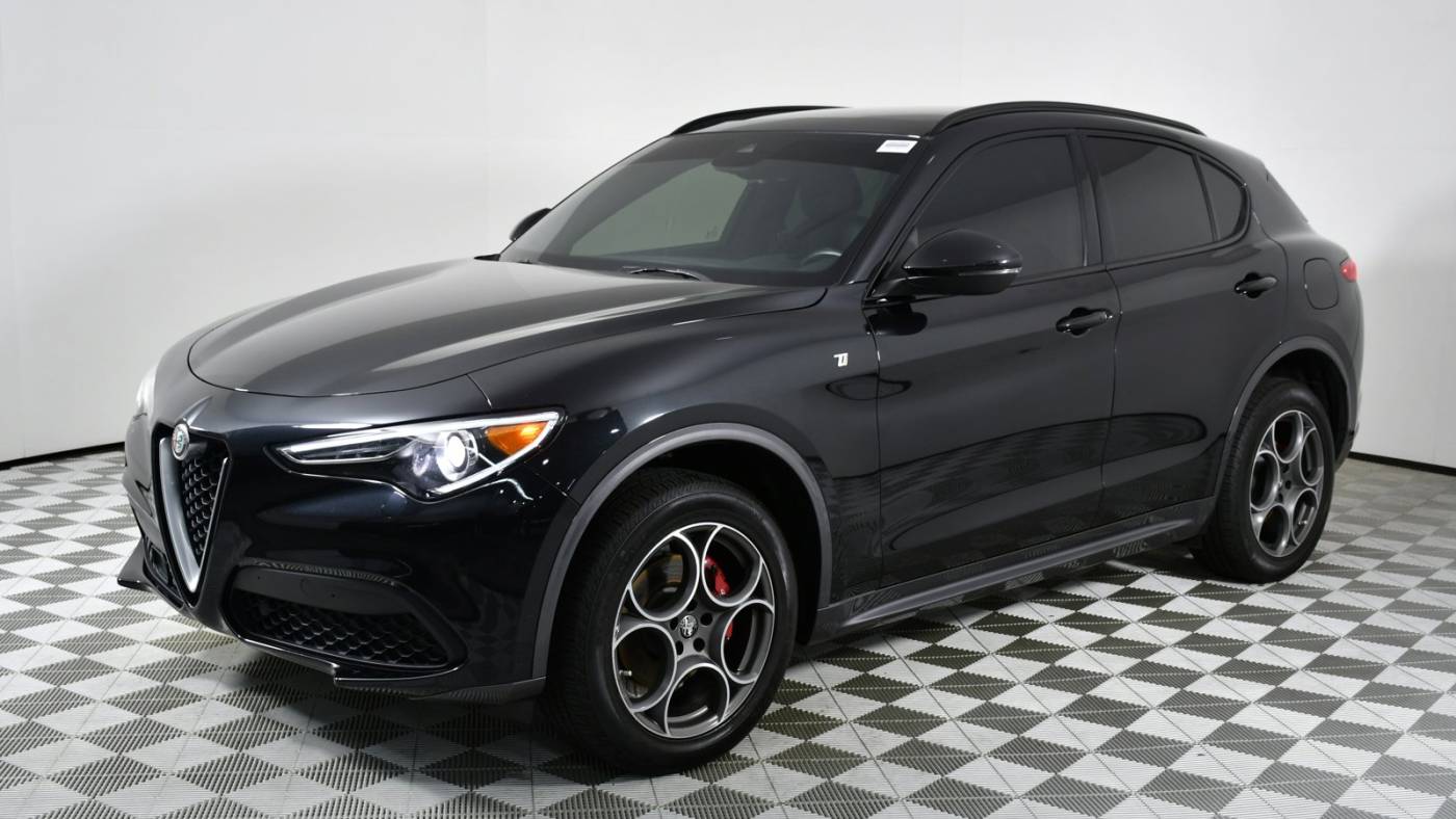 2022 alfa romeo stelvio ti