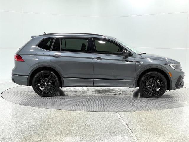 2023 volkswagen tiguan 2.0t se r-line black