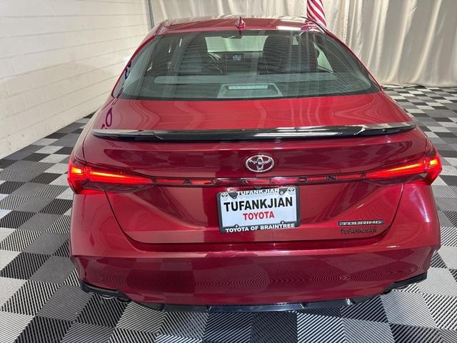 2022 toyota avalon touring