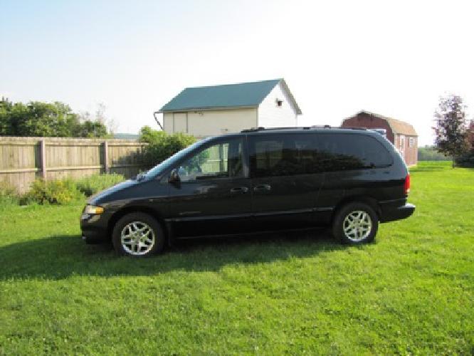 obo 2000 dodge grand caravan sport in somerset, pa