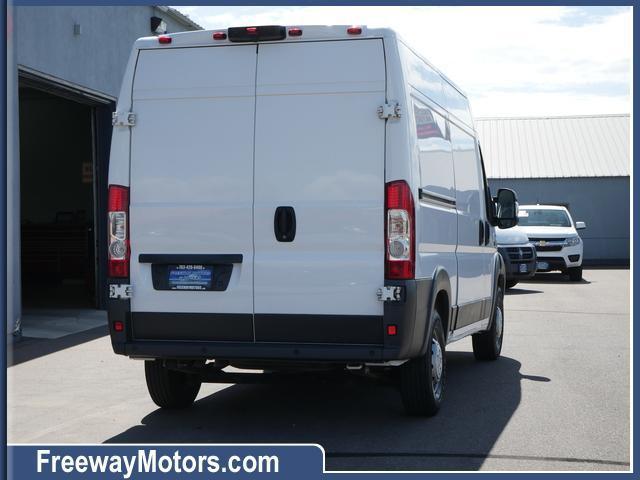 2017 ram promaster 2500 high roof