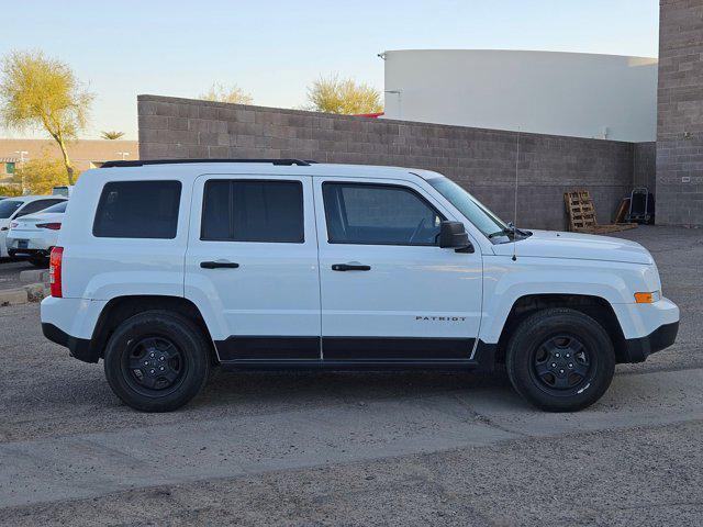 2016 jeep patriot sport