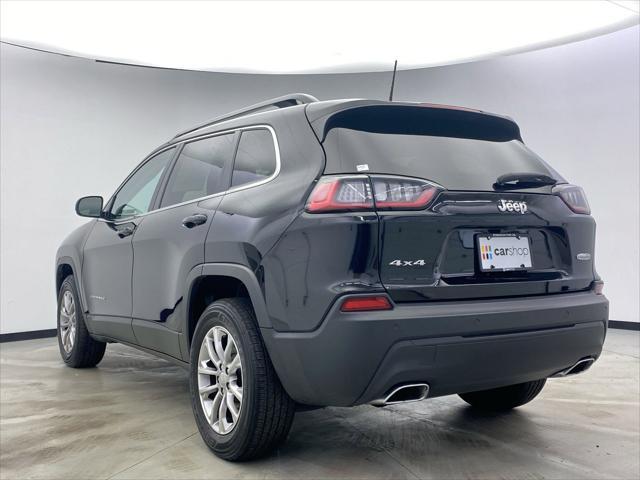 2022 jeep cherokee latitude lux